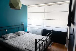 Kolareva - ZAG airport - self check in&out - shuttle service - free parking