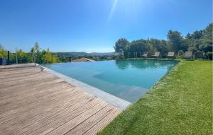 Maisons de vacances Lovely Home In Caveirac : photos des chambres