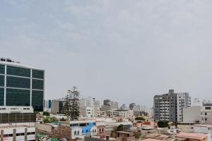 Sleek 2BR with Pool Gym Terrace in Magdalena