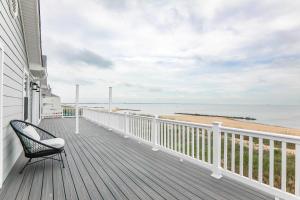 Sojourn Dune Cottage Beach Front Bliss 3 BR 3 BA