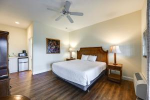 Sunny Naples Escape with Heated Community Pool! - Ubytování bez kategorie ve městě Naples