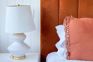 Luxurious Penthouse - Park, Golf Course, Ocean views