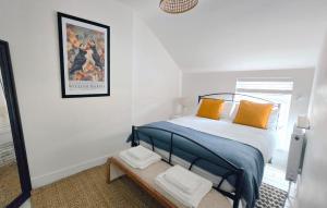 Sandy Beaches Portrush - Steps from Beach & Dining