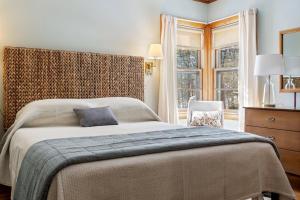 Beachfront Just steps and youre on the beach