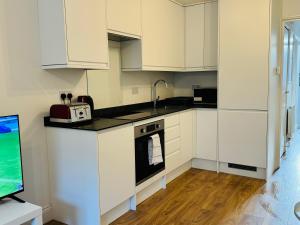 Two Bedroom Flat for Six Guests