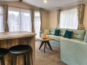 The Kestrel - Ukc6920