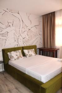 Central 2 bedroom Apartment in Bllok Agimi Art Center