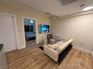 Spacious 2Bed Flat in Wembley Close to Stadium