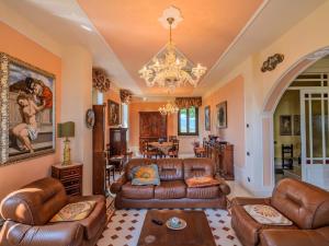 Villa in Marche with private pool