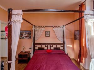 Villa in Marche with private pool