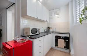 Vintage Retreat in Potts Point