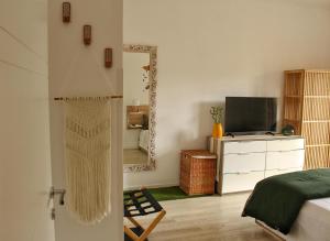 Wood Apartment - Rome Battistini
