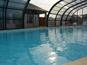Maisons de vacances Mobil-home Confort 6 Pers, 3 Ch, Terrasse - FR-1-361A-100 : photos des chambres