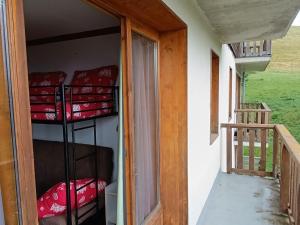 Appartements Appartement spacieux a Super Besse pour 4 personnes avec parking - FR-1-814-146 : photos des chambres