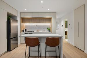 Urban Elegance Boutique CBD Stay