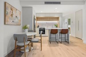 Urban Elegance Boutique CBD Stay