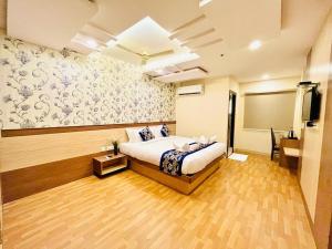 Hotel SM Deccan Park Airport Zone Shamshabad Hyderabad