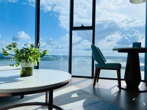 A La Carte Hạ Long Bay - Tầng cao, view biển