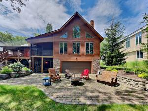 Crows Point Lakehouse