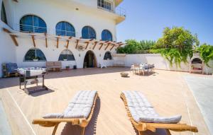 3 Bedroom Lovely Apartment In Trappeto