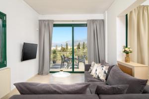 Aerino House - 2BD Apartment in Hersonissos - Sleeps 5