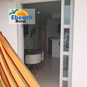 Ebeach Apartamento con aire, cocina y TV, a pasos de la playa