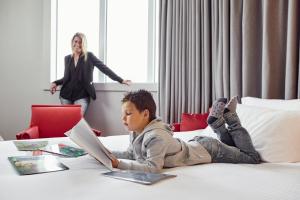 Hotels Pullman Paris La Defense : Chambre Lits Jumeaux Supérieure avec Vue