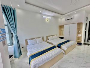 Nhà Của Hạ Hotel