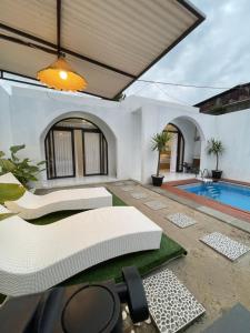 Villa Suarga Loka