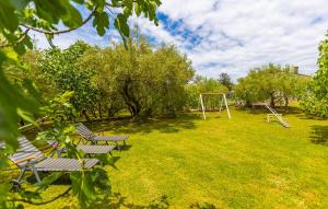 Lovely Apartment In Malinska With Wifi