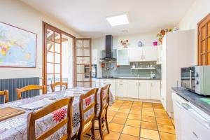 Maisons de vacances Gite Nolan spa sauna 20m Puy du Fou : photos des chambres
