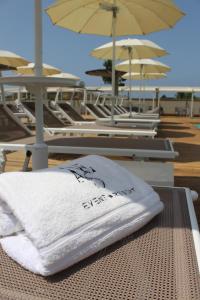 Neas Resort