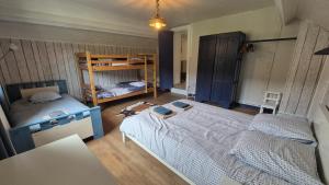 Chalets Le CHALET AUX CERFS : photos des chambres