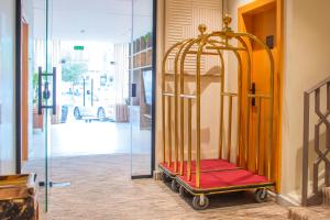 ﺳﹻﻠﹿﺲ ﻟﻠﺸﻘﻖ اﻟﻤﺨﺪومة - الروابي