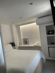 Golden View Residence