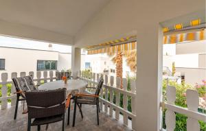 Nice Apartment In Vir With Wifi