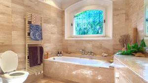 Villas La Mauricette - Provencal House Mougins with Pool : photos des chambres