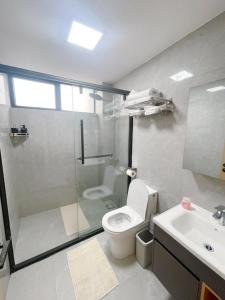 Kilimani Luxe - Modern 2 BR