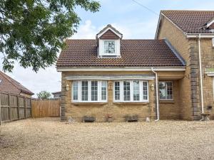 The Wing at Fox Hollow