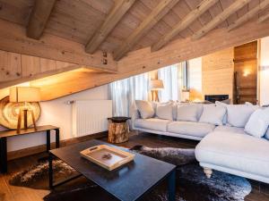 Superbe T4 à Plagne Montalbert avec Cheminée, WIFI, Parking & Terrasse - FR-1-755-28