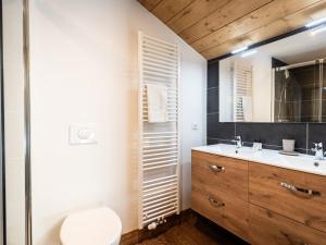 Appartements Superbe T4 a Plagne Montalbert avec Cheminee, WIFI, Parking & Terrasse - FR-1-755-28 : photos des chambres
