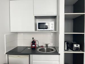 Appartements Superbe appartement moderne idealement situe, Lyon : photos des chambres