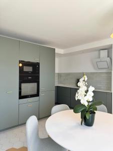 Le Duplex Mitterrand, Centre de Saint Jacques