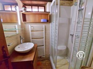 Maisons de vacances La Herriere : photos des chambres