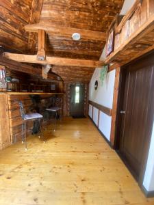 Cabana Vanatorului 8