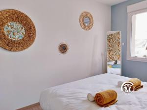 Maisons de vacances Un instant a Saulges, jusqu-a 12 personnes : photos des chambres