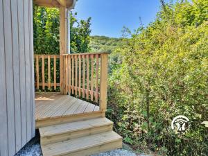 Maisons de vacances Chalet 26 Le Berthevin, Camping de Coupeau, 4 personnes : photos des chambres