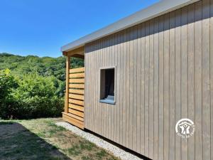 Maisons de vacances Chalet 26 Le Berthevin, Camping de Coupeau, 4 personnes : photos des chambres