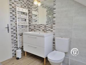 Maisons de vacances Le Gite des Bergers, jusqu-a 9 personnes : photos des chambres