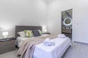 Carlo's Apartment